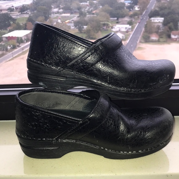 Dansko Black clogs - Picture 4 of 7